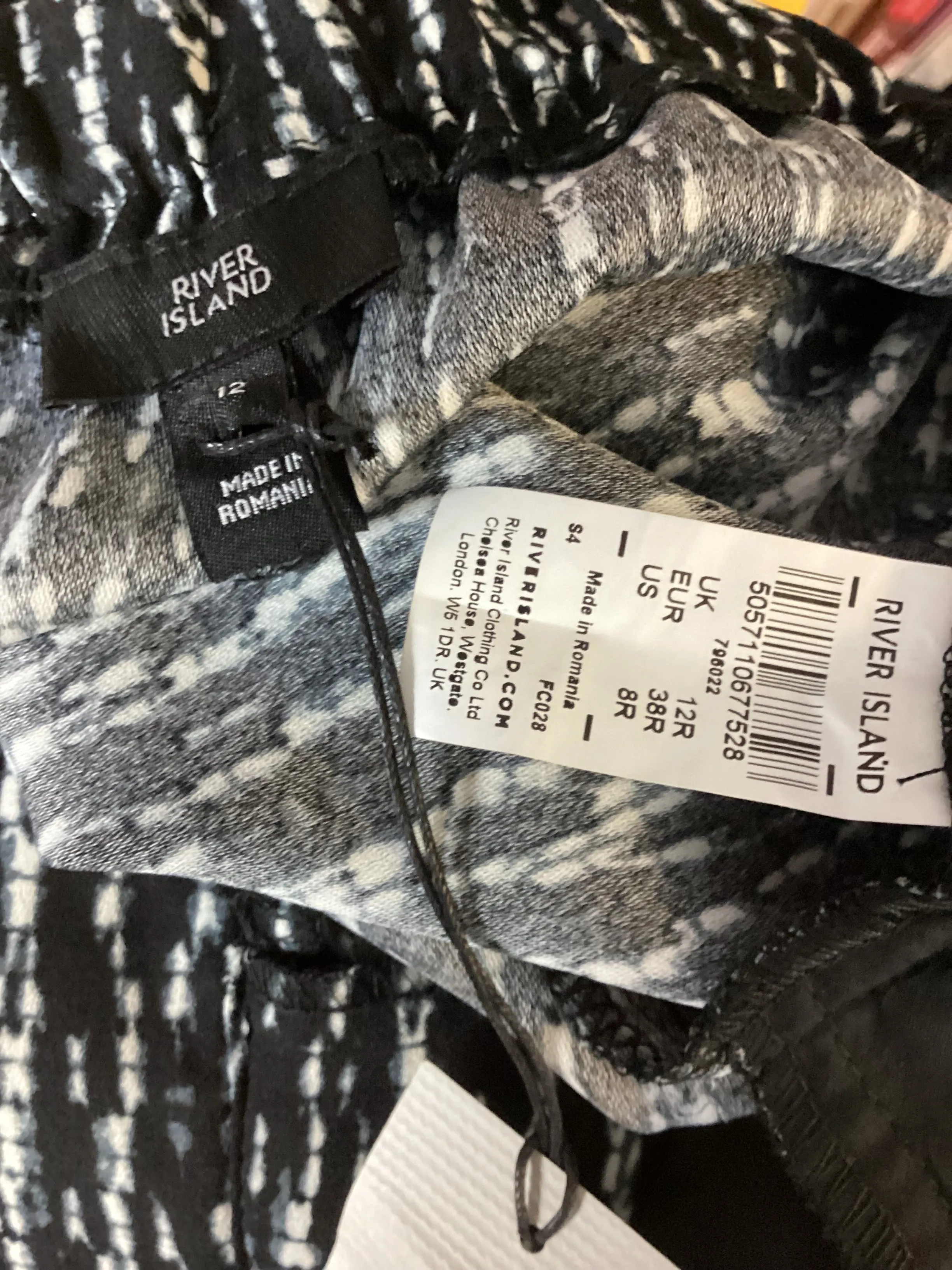 BNWT River Island Black and White Patterned Trousers Size 12