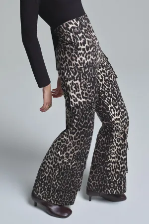 LEOPARD PATTERNED CARGO TROUSERS