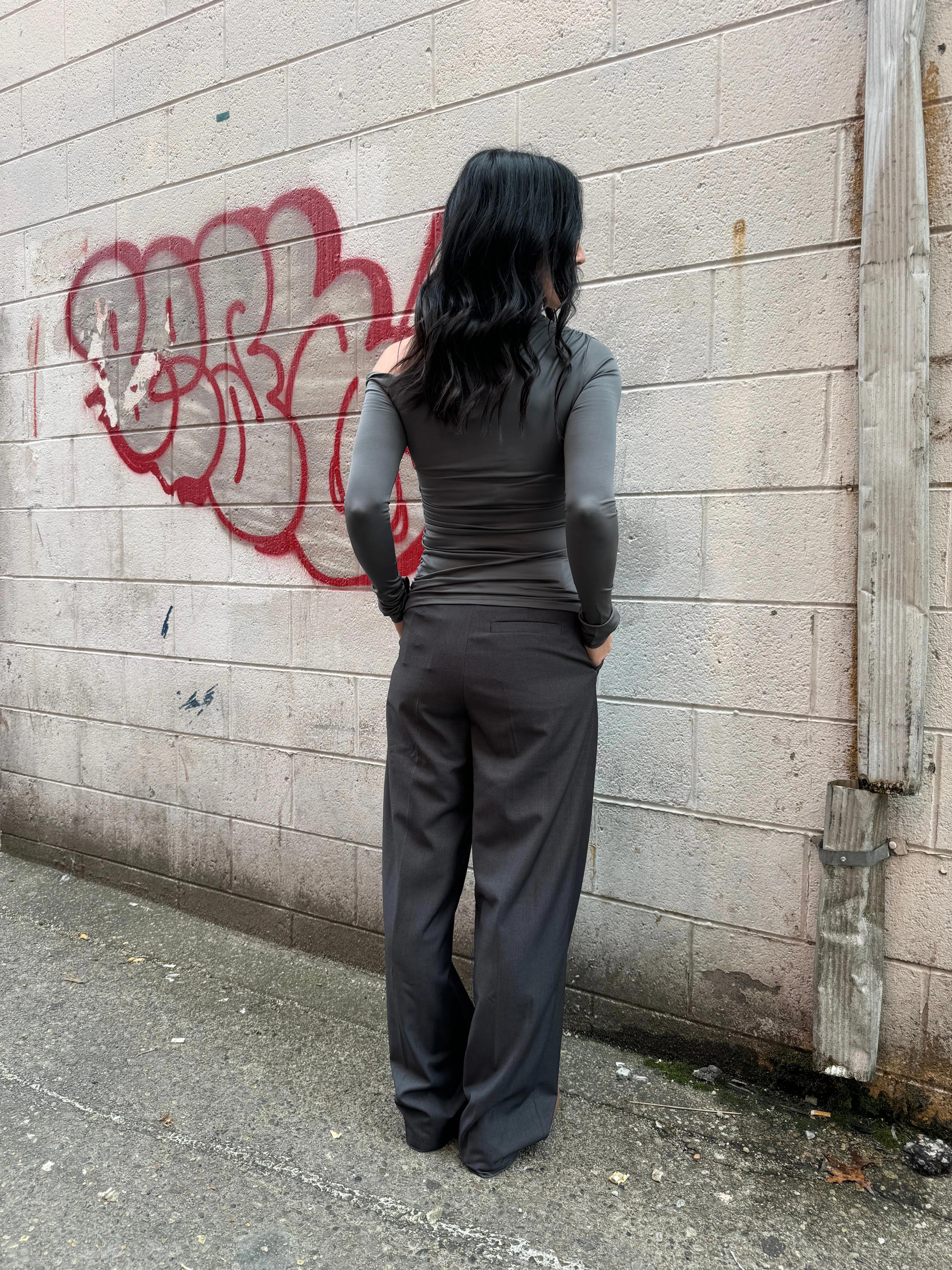 NIA SLY PANT X CHARCOAL