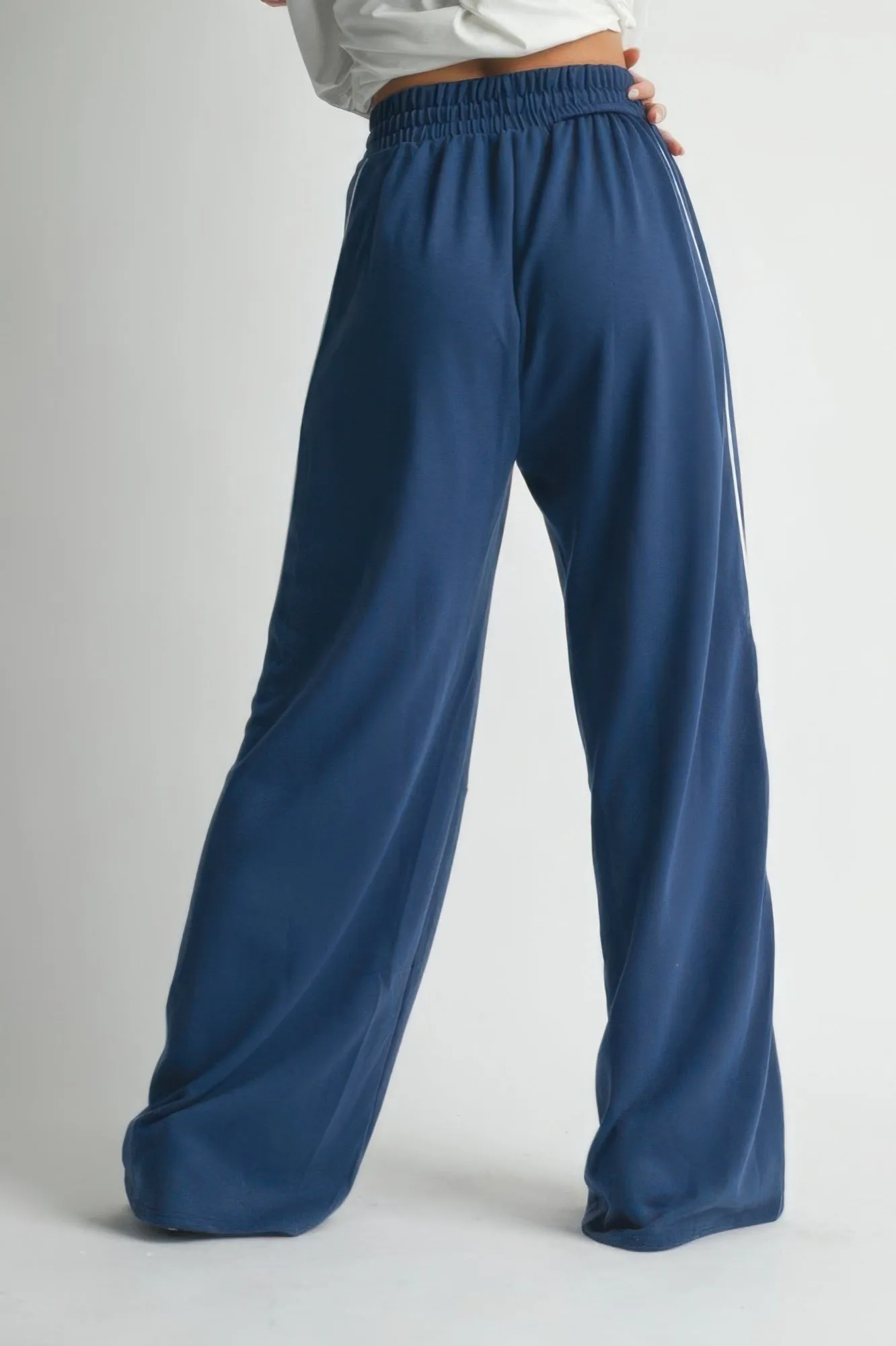 Piping Detail Drawstring Pants