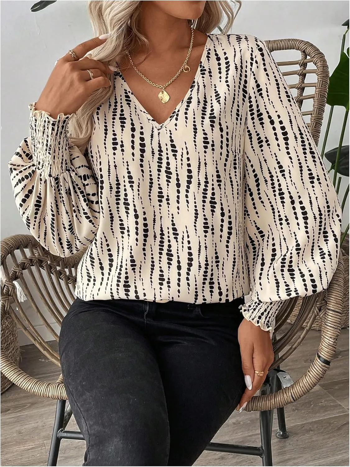 SweatyRocks Women's Leopard Print V Neck Long Lantern Sleeve Shirred Blouse Shirt Tops