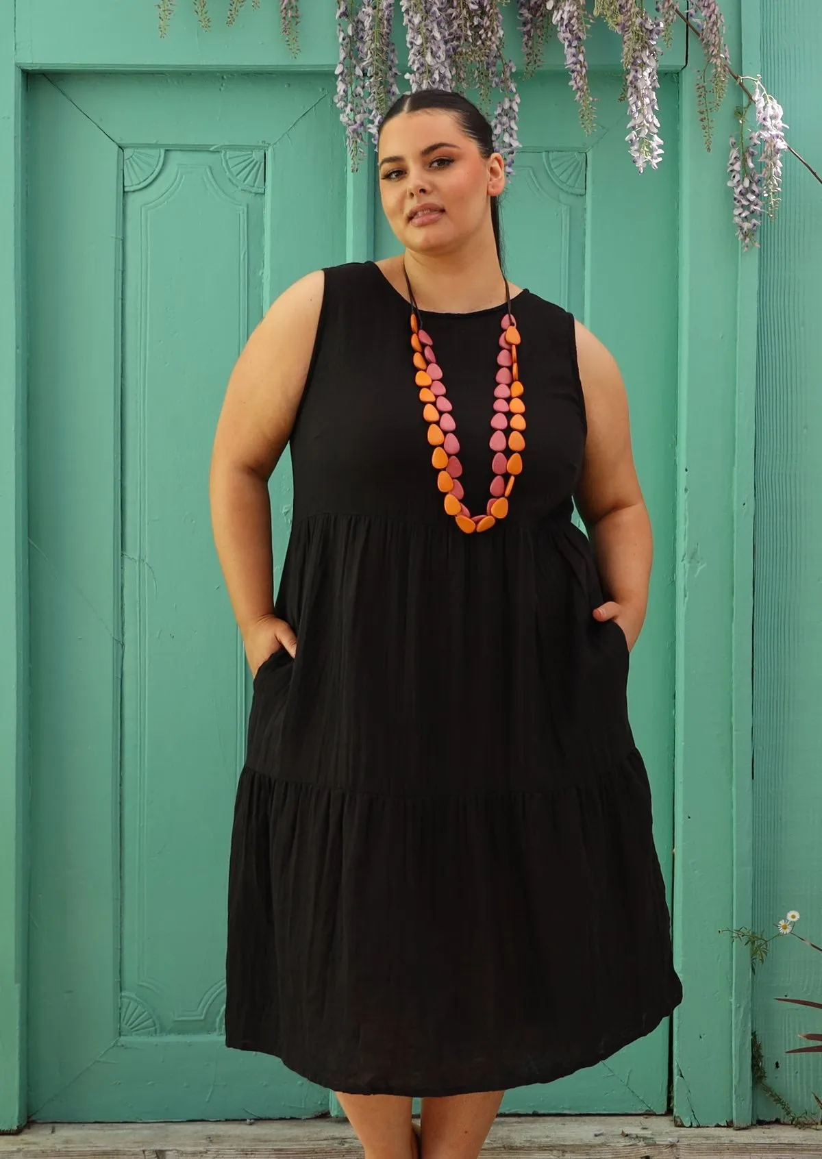 Tully Dress Black