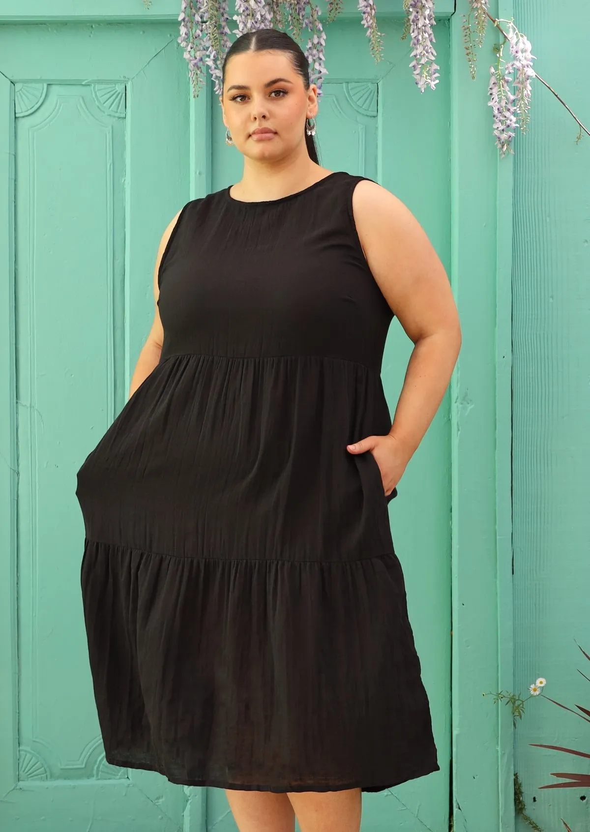 Tully Dress Black